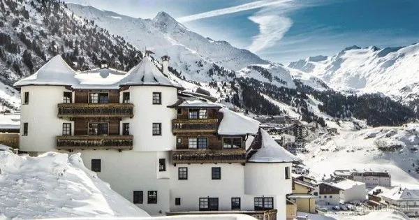Krása nespútaných hôr a dreva. Tento apartmán ponúka jedno aj druhé.