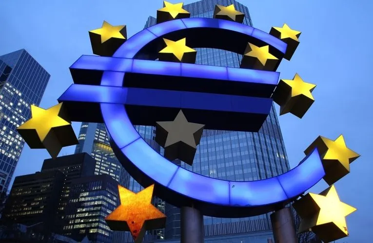 Objem úverov na kúpu nehnuteľnosti dosahuje v eurozóne 40 % HDP