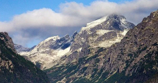 Tatry naše najkrajšie! Mladá dvojica sa rozhodla vymeniť bývanie v meste za život v prírode