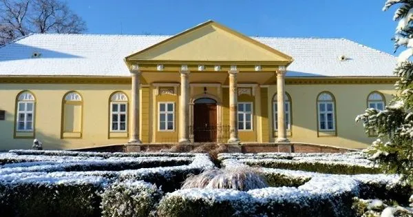 Toto sú najkrajšie historické nehnuteľnosti slovenskej inzercie!