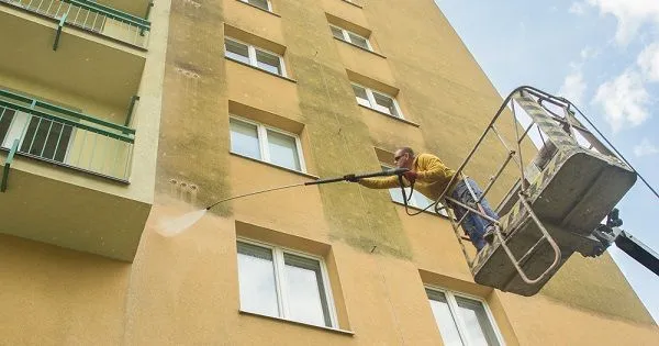 Čistá fasáda nevypovedá o financiách, ale o zdraví rodiny