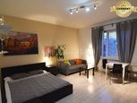 PREDAJ: Slnečný | zrekonštruovaný 2-izbovy byt, Bratislava - Bajkalská