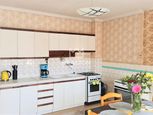 PREDAJ: Priestranný 4-izbový rodinný dom so začatou rekonštrukciou, Brestovany