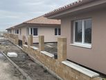 Horná Potôň: Predaj-kvalitná NOVOSTAVBA- rodinné domy - 4 izbové bungalovy s pozemkom - samostatne s
