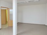 NA PRENÁJOM kancelária 24 m2 na pešej zóne v Nitre
