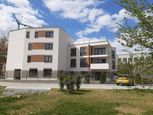Nový 2-izbový byt s parkovacím miestom v širšom centre Prešova na prenájom
