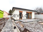 NOVOSTAVBA na predaj 4- izbový rodinný dom v obci Sološnica