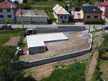 Predaj rozostavanej stavby - základová  doska s pozemkom na rodiiný dom  v obci Lukavica