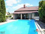 Na predaj 6 izbový rodinný dom s krásnym pozemkom, garážou a bazénom - Hurbanova Ves - Senec len 7km
