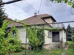 Predaj, rodinný dom Horné Orešany, pozemok 800 m2