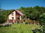 BOSEN | Na predaj trojpodlažný 4i rodinný dom alebo chata, Mníchova Lehota