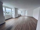 Veľkometrážny slnečný 3 izbový byt, Banská Bystrica , Cena: 263.010€