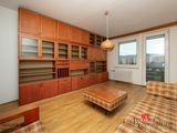 3-izbový byt v pôvodnom stave Dúbravka - Bagarova ul., predaj