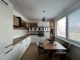 LEXXUS | 4i byt veľmi príjemný byt v pokojnej lokalite Nitra – Chrenová