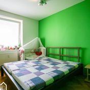 Znížená cena - Na predaj - Slnečný 3-izbový byt s balkónom, Sídlisko Jas, Galanta (Centrum)