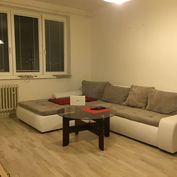 Prenajmeme 3 izbový byt v Bratislave - Ružinov, pri Štrkoveckom jazere, Solivarská ulica.  Bytovka j