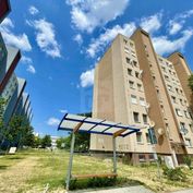 Priestranný veľkometrážny dvojizbový byt v Dunajskej Strede je NA PREDAJ
