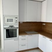 Na predaj 3-izb.byt vo vyhľadávanej lokalite na Rači , /kompletná NOVÁ rekonštrukcia/ kuchynská link