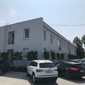 TOP NA PRENÁJOM: Kancelária 26,5 m2 na Priemyselnej ulici v Trnave
