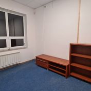 NA PRENÁJOM, kancelárske priestory na ulici Gen. M. R. Štefánika (11 m2), Trenčín