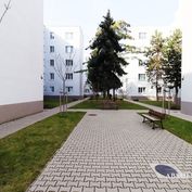 2i byt v Bratislave – Nové Mesto, Vajnorská ulica, 49 m2, pri NTC a Národnom futbalovom štadióne, RA