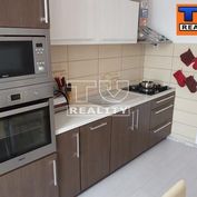 TUreality ponúka na predaj 3-izbový byt v Bratislave časť Vrakuňa.