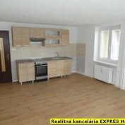 RK EXPRES - EXKLUZÍVNE na predaj 3 izbový tehlový veľkometrážny byt v Handlovej, kompletná rekonštru
