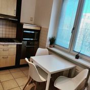 Na prenájom nový 2 izbový byt s lodžiou, Hospodárska, Trnava.