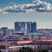 VILY KOLIBA – PINOT luxusné bývanie so záhradou, privátnym výťahom a výhľadom na Bratislavu