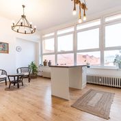 Unikátny 4-izbový byt, možnosť 2 bytov, 96,9 m2, u. cen. mesta, Prešov