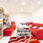 TUreality ponúka na predaj moderný 2-izbový byt vo výbornej lokalite v meste Žiar nad Hronom 60 m2