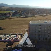 Nové 1 izbové byty s krásnym výhľadom na Malé Karpaty- Záruby Rohožník