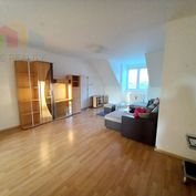 Prenájom výnimočný 4-izbový byt s balkónom v krásnom prostredí Piešťan, Pod Párovcami