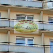 TOP PONUKA - Byt 1 izbový byt , 39 m2 s lodžiami,  B. Bystrica – blízko centra  cena 130 000€