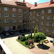 Bývanie v centre Novák, 3 izbový byt na PREDAJ
