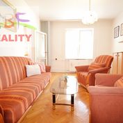 CBF reality - ponúkame Vám 2-izbový byt v centre Veľkých Kapušian