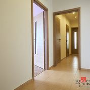 Predaj, veľkometrážny 3-izbový byt po rekonštrukcii s balkónom v meste Poprad