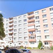 Slnečný priestranný 3-izbový byt s výmerou 67m2,ul.Soblahovská-Trenčín