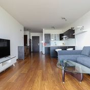 HERRYS - Na prenájom zariadený 2 izbový byt s klimatizáciou a garážovým státím v komplexe III VEŽE