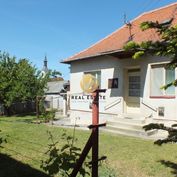 REZERVOVANÉ Predaj 3 izbový Rodinný dom - 5km od mesta Nitra