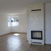 33Reality﻿ | Krásny s﻿amostatný 4-izbový rodinný dom﻿ s dokončením do štandardu v obci Blažov!
