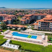 Reality holding+ ponúka Bulharsko s balkónom a výhľadom na bazén na predaj garzónka - TOP ponuka