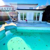 Exkluzívne na predaj luxusný rodinný dom s bazénom neďaleko centra mesta Bánovce n/B