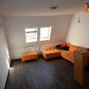 TUreality ponúka na predaj čiastočne rekonštruovaný 2-izbový byt, BA - Nové Mesto s veľkosťou 73m²