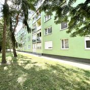 Predaj 3 izbového bytu v Dunajskej Strede, sídlisko Boriny, 67 m2 ÚP, kľudná časť