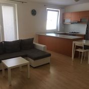 Prenajmem 2-izb. byt na Vlárskej v Trenčíne