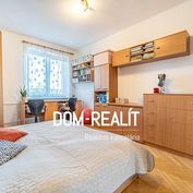 DOM-REALÍT ponúka tehlový  2izbový byt v Ružinove, Drieňová ul.
