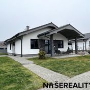 Predaj zariadenej novostavby 4 izb. domu v obci Vinosady s pozemkom 600 m²