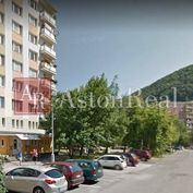 Hľadám 1 izb. byt , rozlohou 41 m2 v Radvani - Banská Bystrica