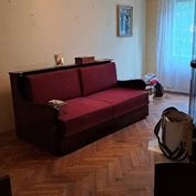 Na predaj 2 izbový byt v pôvodnom stave na Hviezdnej ul. v Komárne